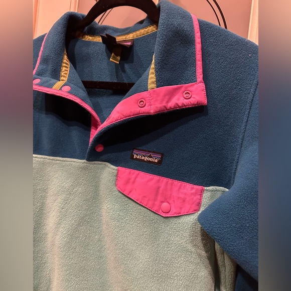 Patagonia Teal and Blue Fleece sweater size M - Picture 5 of 9
